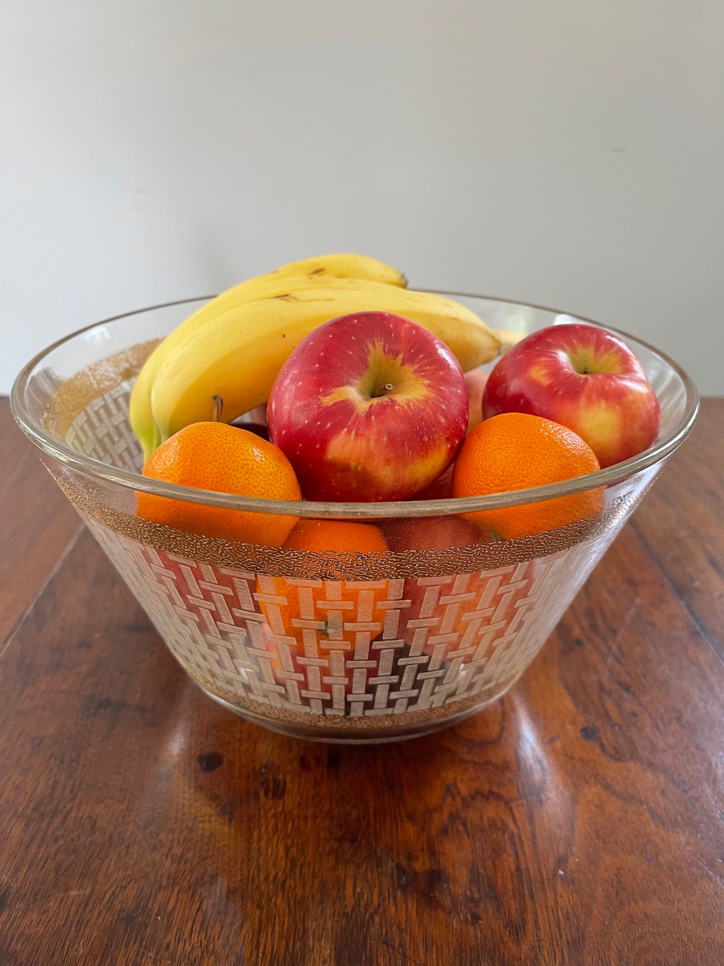 Haus Finds No. 001 — The Vintage MCM Starlyte Chip and Dip Bowl Set — 1960s