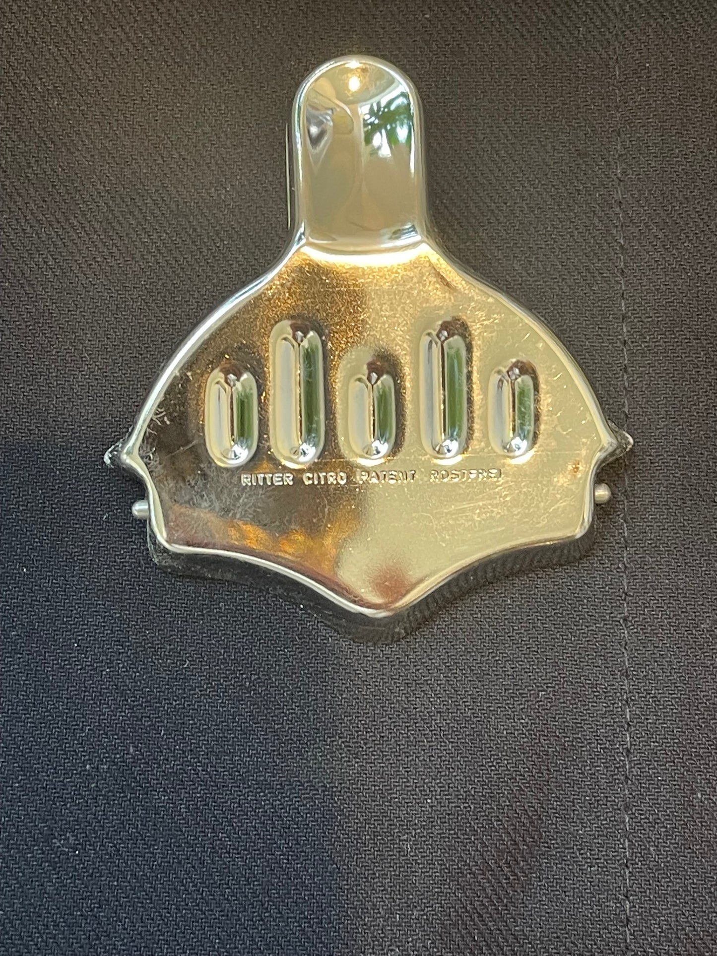 Haus Finds No. 005 – The Lemon Slice Holder Set