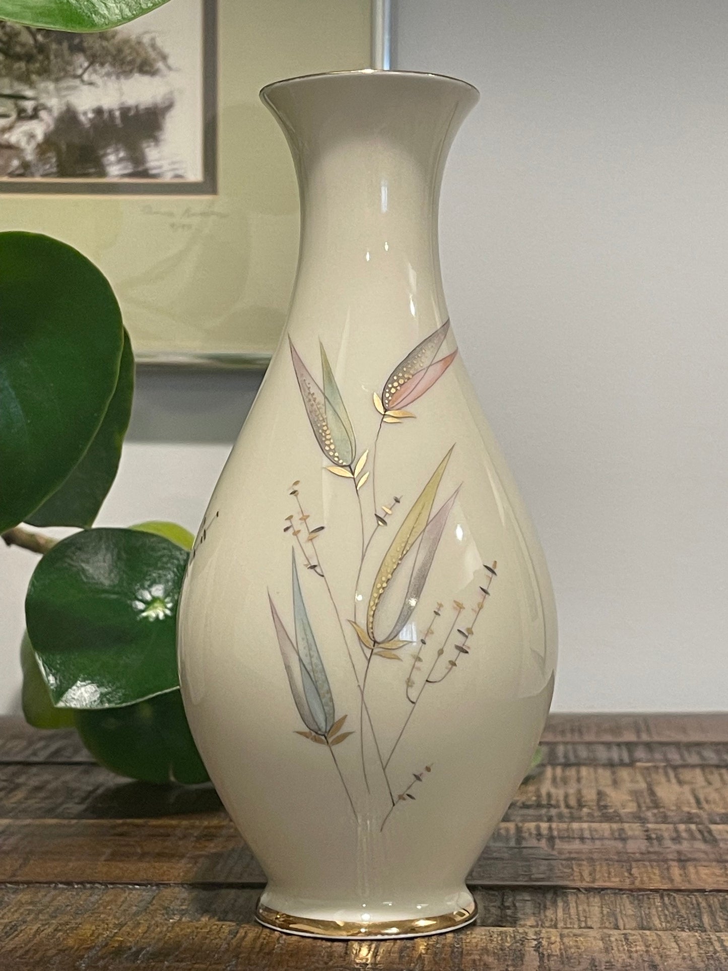 Haus Finds No. 008 - The Bavarian Vase (Made It Through)