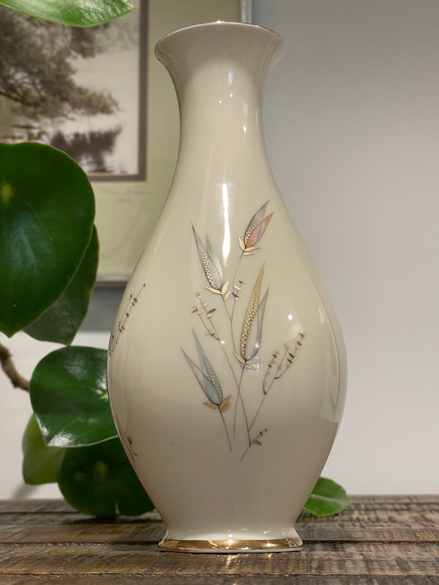 Haus Finds No. 008 - The Bavarian Vase (Made It Through)