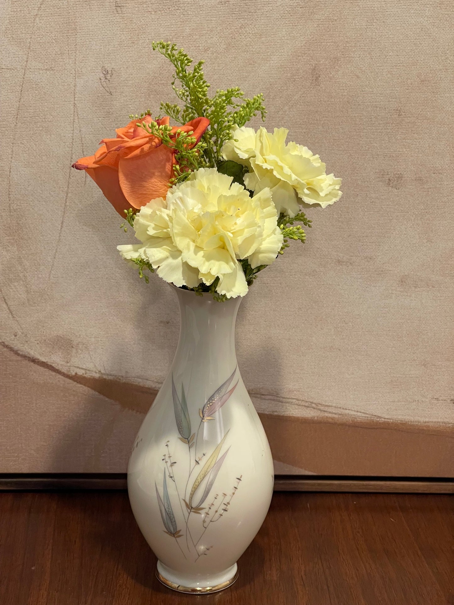 Haus Finds No. 008 - The Bavarian Vase (Made It Through)